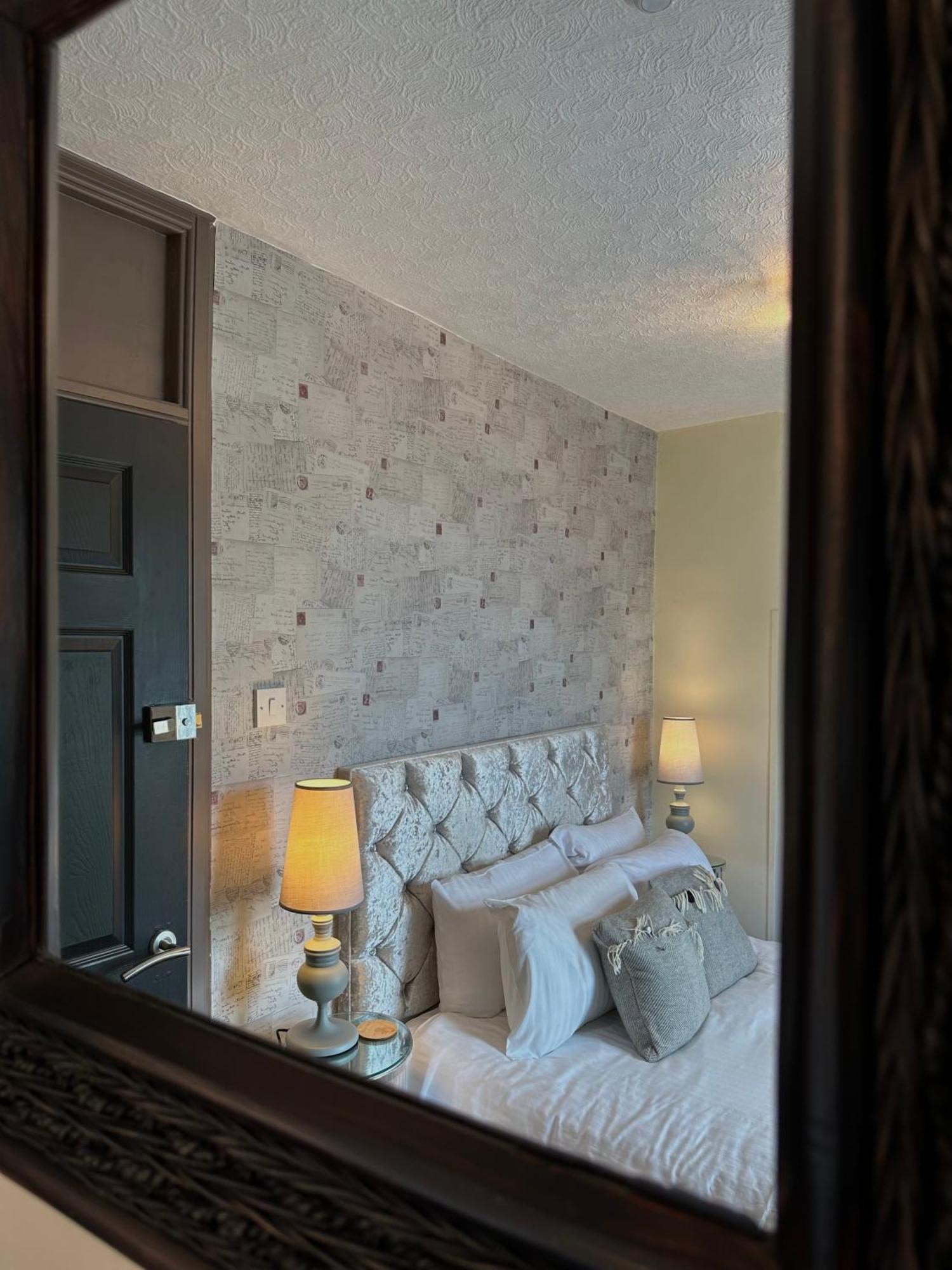 The Hotel 3*